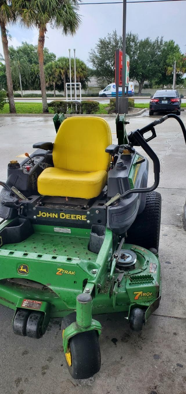Lawn Care project by Domi Landscape — photo 2